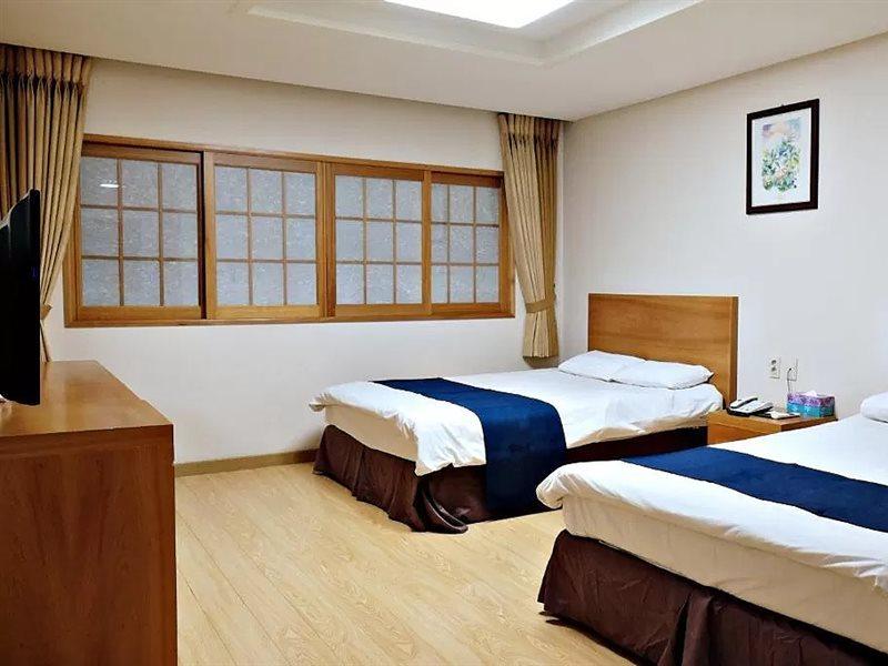 济州公园畔旅游酒店 济州市 外观 照片