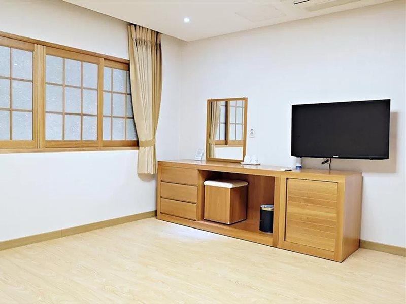 济州公园畔旅游酒店 济州市 外观 照片